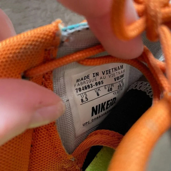 Nike Roshe Run Multicolor Running Shoes  Sneakers Sz 8.5 - Picture 5 of 6